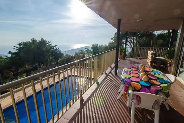 Villa Breeze Lloret de Mar Hébergement de vacances